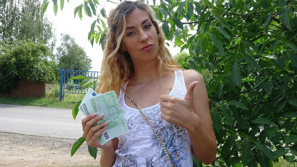Shona River - Shona is caught fucking in public